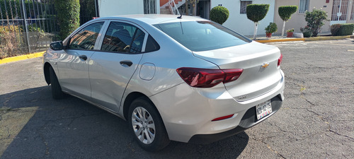 Chevrolet Onix 1.0t Ls Mt