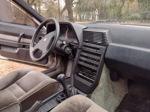 Imagen 13 de 21 de Alfa Romeo 174 Twin Spark 2.0
