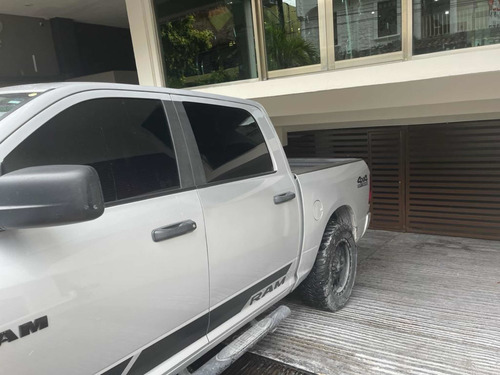 Imagen 2 de 10 de Dodge Ram 2500 Dodge Ram 2500