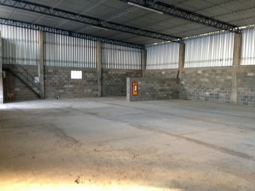 Excelente Galpon 300 M2
