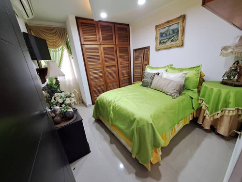 Solo Clientes (137mts2) En Venta Tonwhouse En Villa Fontana Totalmente Remodelado