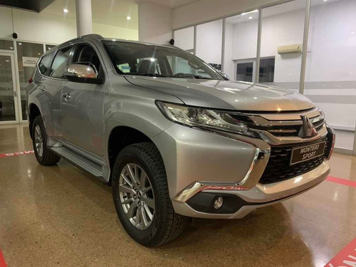Mitsubishi Montero Sport 3.0 Gasolina 4x2