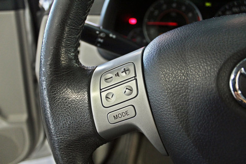 Toyota Corolla 1.8 Gli 16v Flex 4p Automático