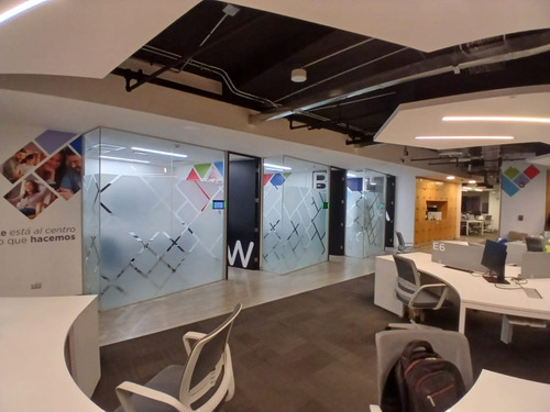 Excelente Oficina Habilitada Y Planta Libre De 325 M2