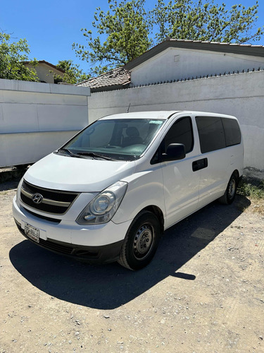 Hyundai Starex 2.5 Lts 12 Pasajeros