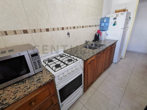 Imagen 4 de 12 de Departamento De 2 Dormitorios En Venta, La Plata