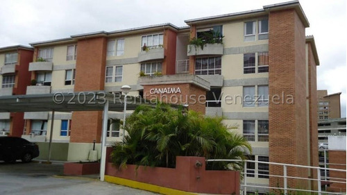 Apartamento En Venta En Miravila         24-5949