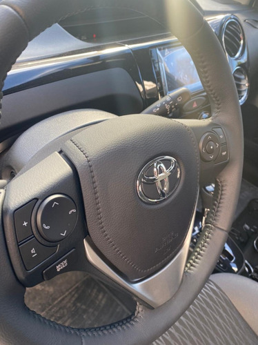 Imagen 12 de 12 de Toyota Etios 2022 0km Xls Pack 5p Automatico Blanco Perlado