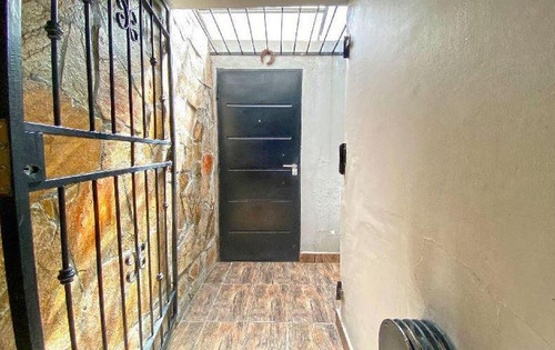Ph Venta 2 Dormitorios 1 Baño 1 Lavadero 1 Patio Y Parrilla 114 Mts 2 Totales - La Plata