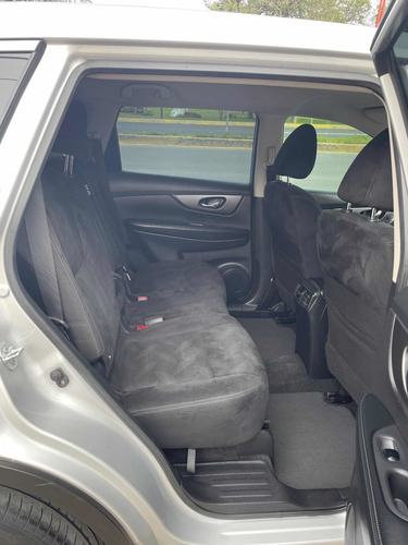 Imagen 7 de 15 de Nissan X-trail 2.5 Sense 3 Row Cvt 2016