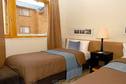Turístico En Venta Ubicado En Cerro Catedral, Bariloche