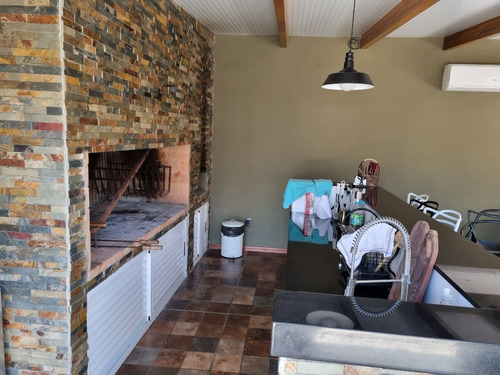 Imagen 25 de 30 de Venta En Las Toscas Frente Al Mar 344lt
