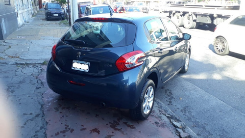 Peugeot 208 Allure | 2014 | Única Mano.