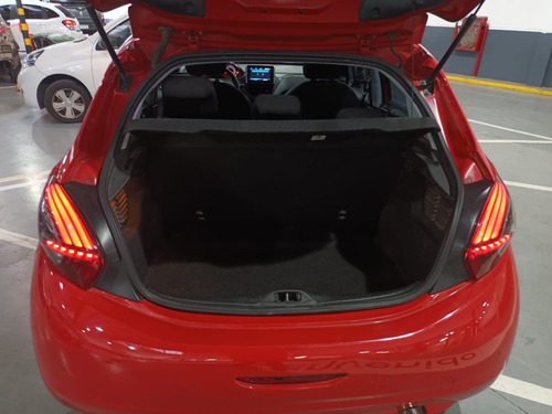 Peugeot 208 1.6 Allure