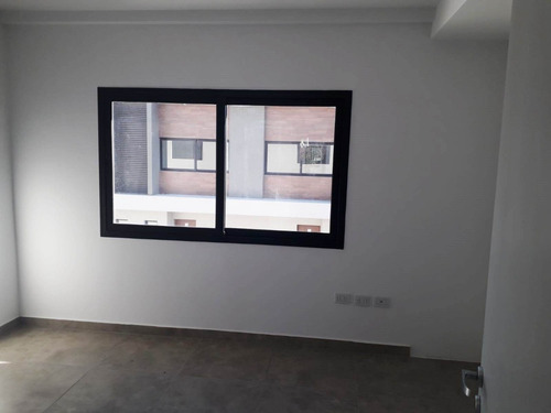 Imagen 15 de 17 de Venta - Duplex Independiente - Ezeiza