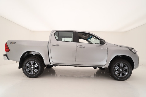 Toyota Hilux Pick-Up 2.8 Cd Sr 204Cv 4X4 At