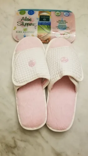 Earth Therapeutics Aloe Moisture Aloe Slippers Cuotas sin inter s