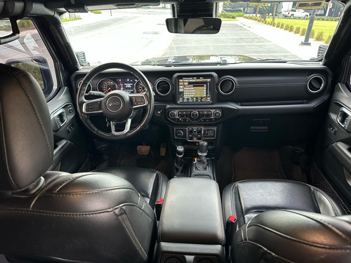 Jeep Wrangler 3.6 Unlimited Sahara 4x4 At