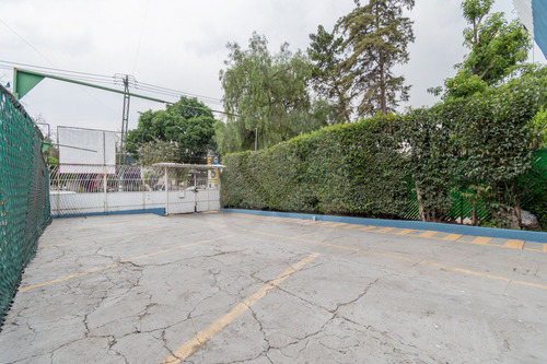 Edificio En Venta Con 15 Estacionamientos En Las Arboledas