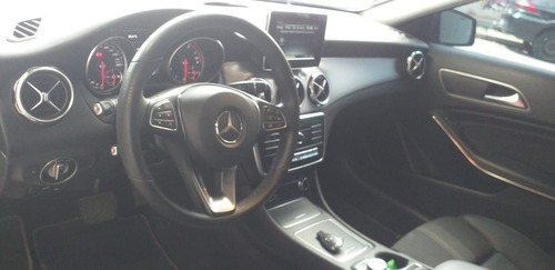 Imagem 5 de 10 de Mercedes-benz Gla 200 1.6 Cgi Advance 16v Turbo 2019