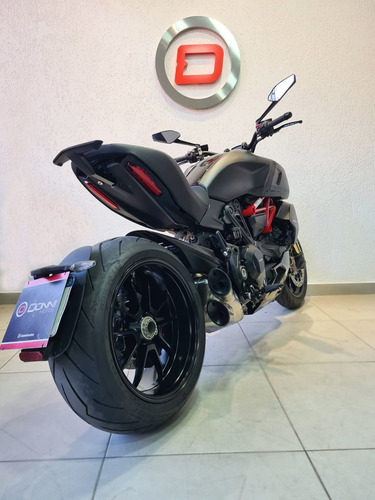 Imagem 6 de 13 de Diavel 1260 S