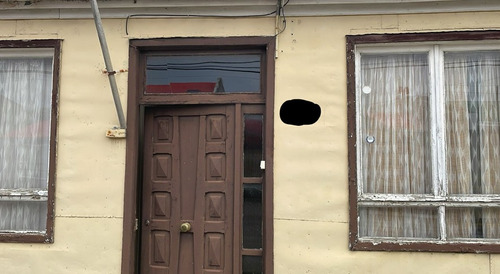 Casa En Venta Vicente Reyes, En La Comuna De Punta Arenas.