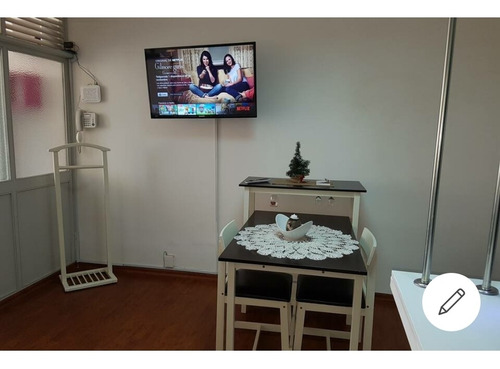 Imagen 4 de 9 de Lindo Monoambiente Dividido Totalmente Amoblado Ciudad Vieja