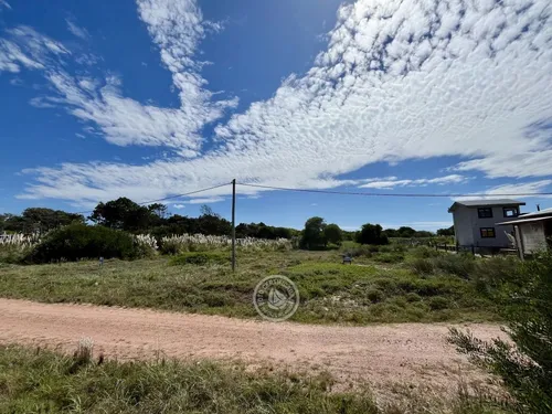4 Terrenos Con Vista Al Mar En La Viuda En Punta Del Diablo