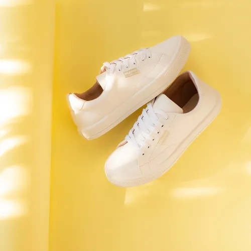 Sapato branco feminino enfermagem mercado best sale livre
