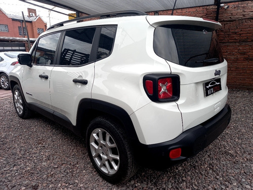 Imagen 8 de 10 de Jeep Renegade 2019 1.8 Sport