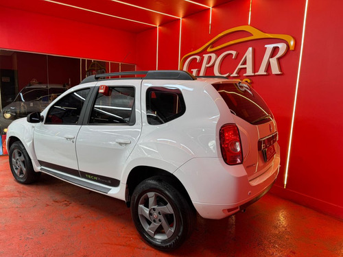 Renault Duster TECHROAD 2.0 Hi-Flex 16V Aut.