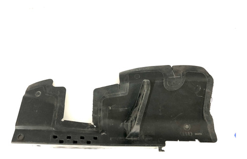 Desviador Aire Radiador Izq Audi A3 06-08 8p4121283c Lib3334 (Usado)