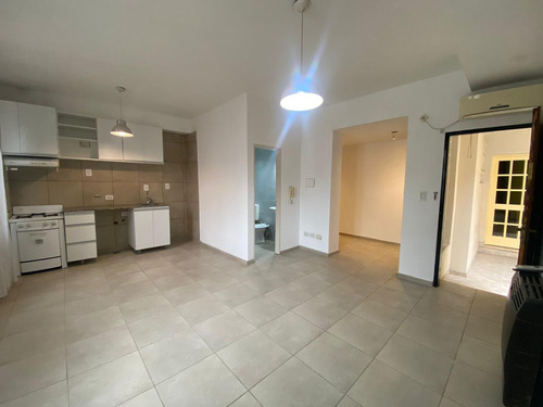 Departamento En Venta En La Plata - Dacal Bienes Raíces