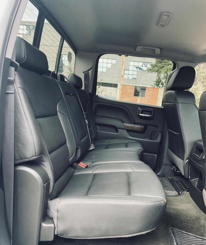 GMC Sierra 5.3 Crew Cabina All Terrain 4x4 Mt
