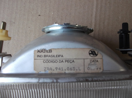Imagem 2 de 6 de Farol Neblina Santana Gls De 1988 Até 1991 Lado Esquerdo