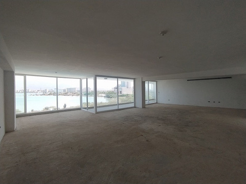 Imagen 2 de 14 de Majestuosos Apartamentos En Obra Gris