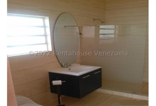 Imagen 3 de 13 de Casa En Venta Mls #22-24443 - Laura Colarusso