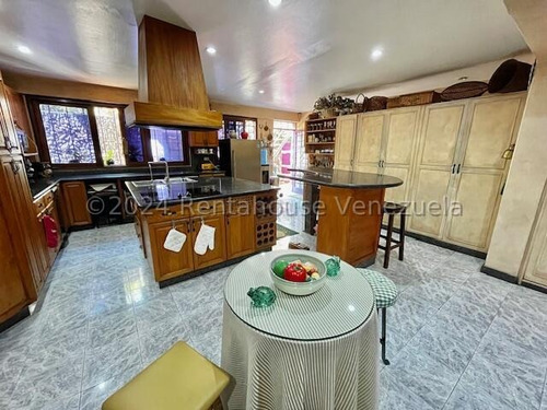Baja De Precio Casa En Venta Colinas Del Tamanaco Mls 22-93. Andrea Schmidt