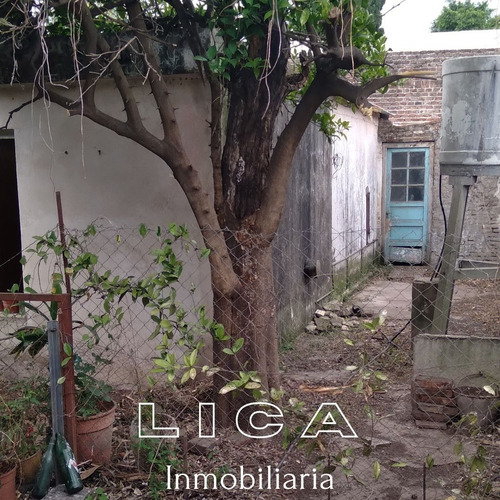 Imagen 11 de 12 de En Venta Inmueble Sobre Excelente Lote En Calle Hipólito Yrigoyen Nº 2862 De La Ciudad De San Lorenzo