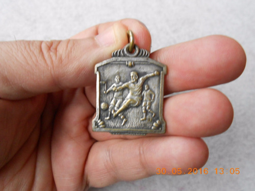 Futbol Medalla Antigua Jugadores De Casa Cellini