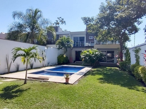Casa Minimalista En Burgos De Cuernavaca, Temixco Morelos.