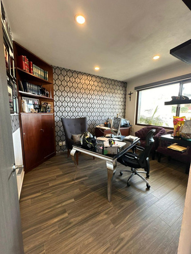 Casa En Venta En Lomas Verdes 6ta Sección.