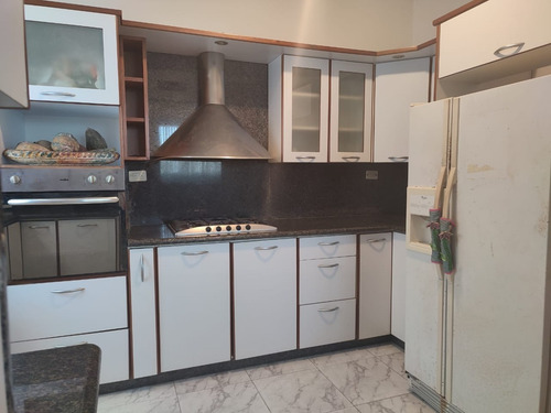 Imagen 16 de 28 de Mariaestela Boada, Vende Excelente Apartamento En Lecheria. 04248354464