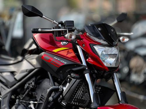 Yamaha Mt-03 -