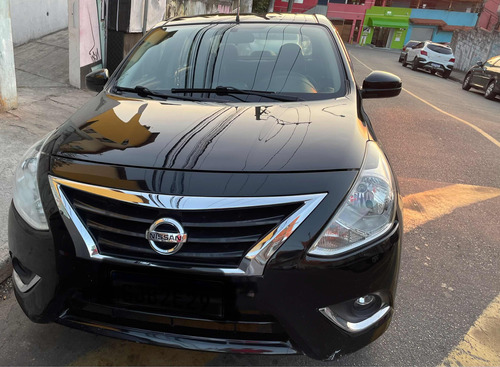 Nissan Versa 1.6 16v S 4p