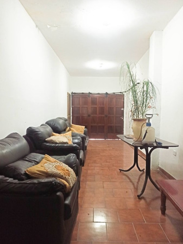 Imagen 6 de 17 de Casa En Venta De 3 Dormitorios C/ Cochera En La Tablada