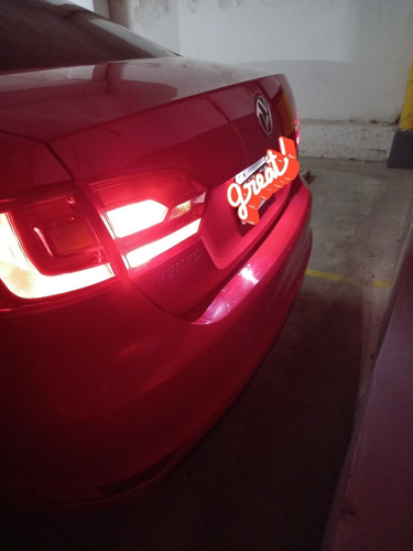 Imagen 6 de 7 de Volkswagen Vento 2014 2.5 Advance Plus 170cv