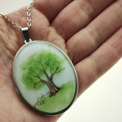 Imagen 2 de 9 de Collar Artístico Árbol