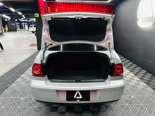 Volkswagen Jetta At