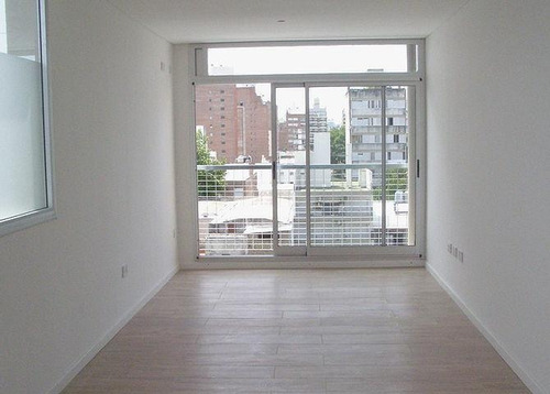Imagen 3 de 23 de Venta Departamento Monoambiente Con Balcón - Francia 700 - Luis Agote